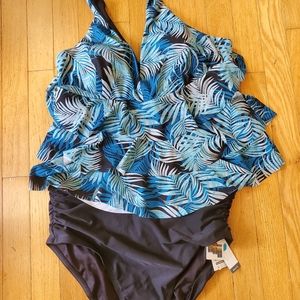 Time & Tru 2 Piece Bathing Suit   L